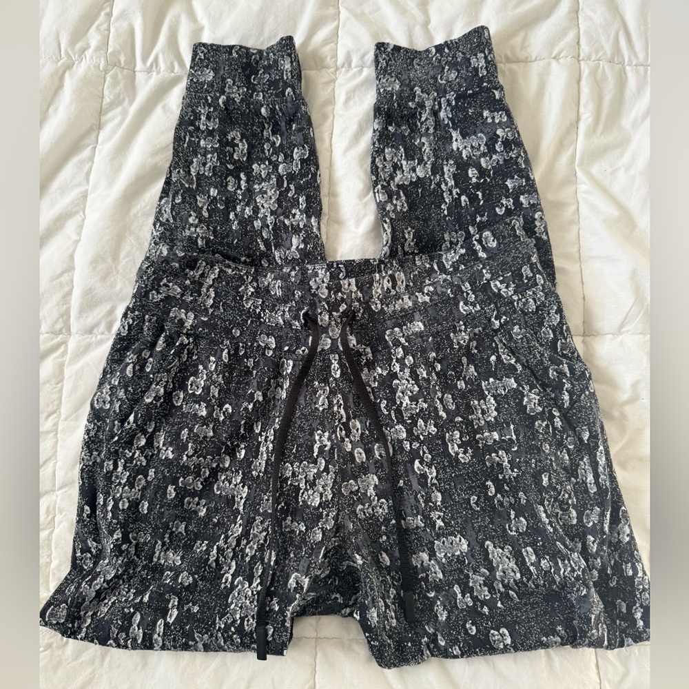 🔥SOLD🔥Lululemon Ready to Rulu Jogger 29" - Picture 7 of 12